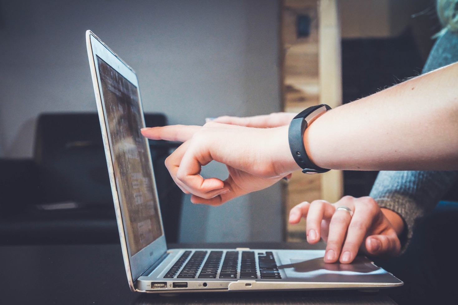 How IT Support Services Can Boost Business Productivity